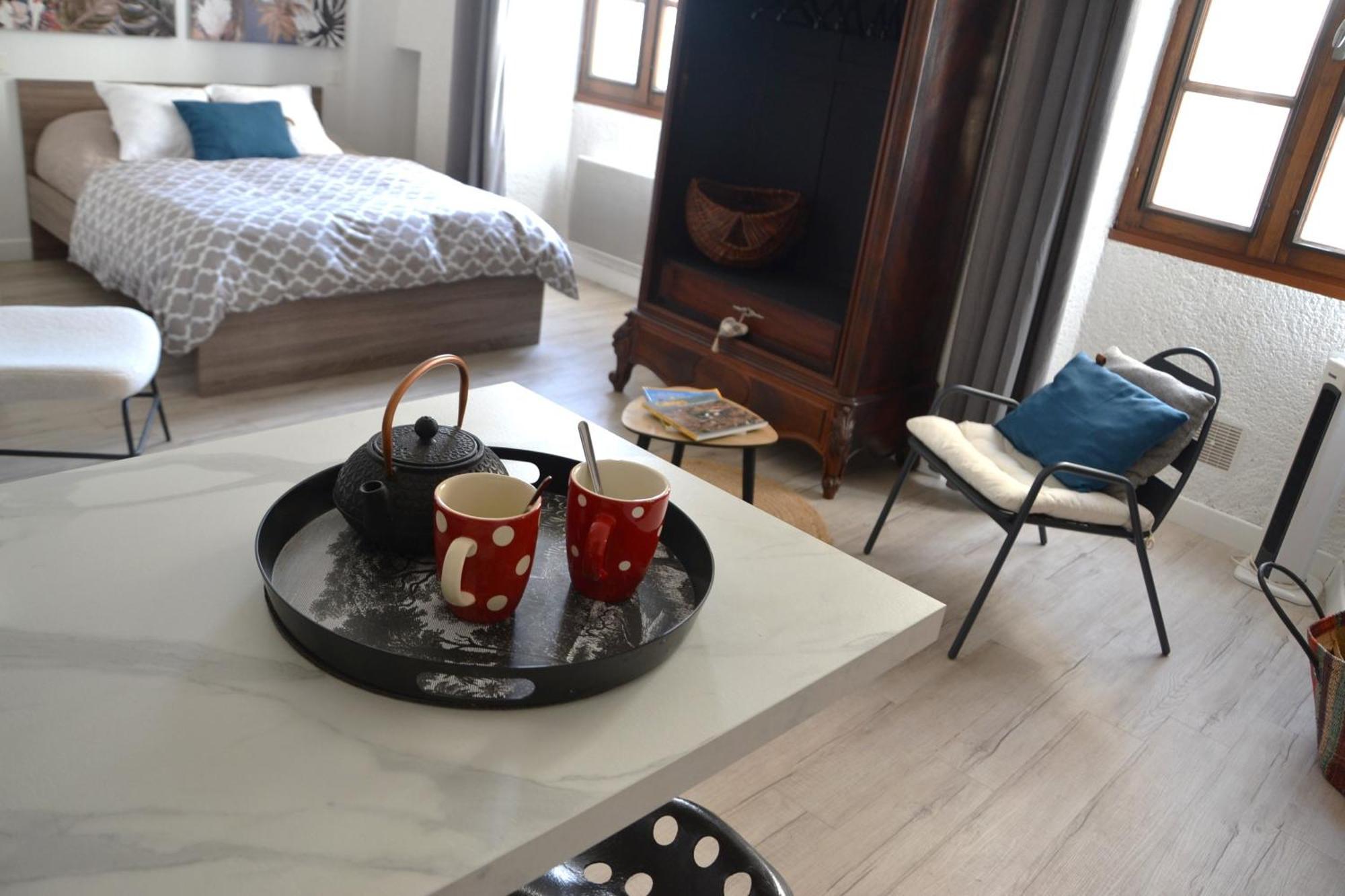 L'Edredon De Josephine Apartment Montcuq ภายนอก รูปภาพ